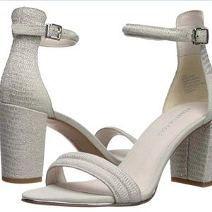 Kenneth Cole Women's Lex Block Heeled Sandal Silve
